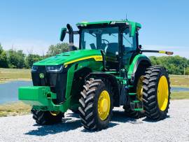 2021 John Deere 8R 230