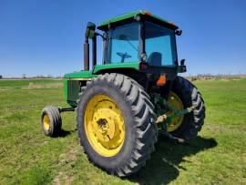 1983 John Deere 4450