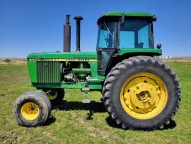 1983 John Deere 4450