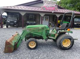 John Deere 855