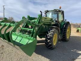 2021 John Deere 6145M