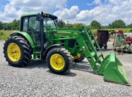 2010 John Deere 6230