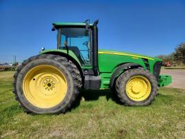 2006 John Deere 8230