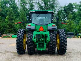 2021 John Deere 8R 230