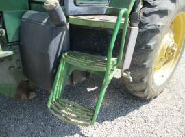 1998 John Deere 7710