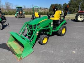 2017 John Deere 1025R