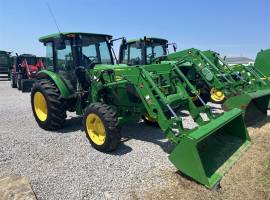 2017 John Deere 5085E