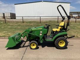 2018 John Deere 1025R