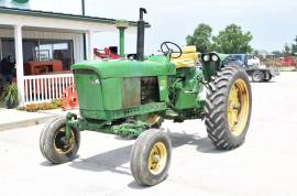 1968 John Deere 2510