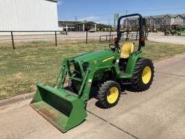 2015 John Deere 3038E