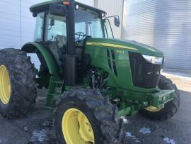 2020 John Deere 6120E