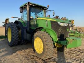 2012 John Deere 7230R