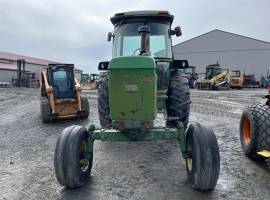 John Deere 4230