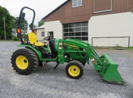 2013 John Deere 2032R