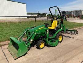 2018 John Deere 1025R