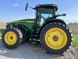 2021 John Deere 8R 340