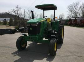 2016 John Deere 6105E