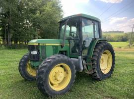 John Deere 6410