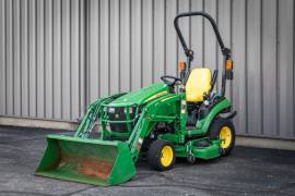 2018 John Deere 1025R