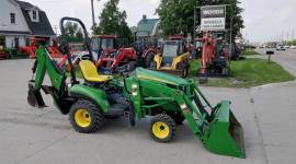 2011 John Deere 1023E