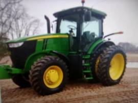 2010 John Deere 7215R