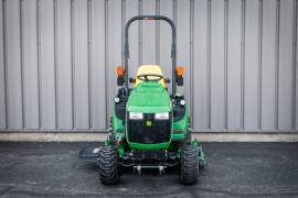 2015 John Deere 1025R