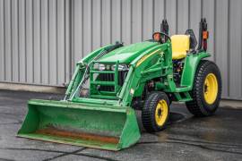 2005 John Deere 3520