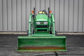 2005 John Deere 3520