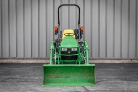 2017 John Deere 1025R