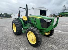 2015 John Deere 5065E