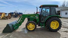 2015 John Deere 5055E