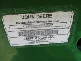 2012 John Deere 7130