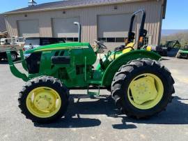 2017 John Deere 5045E