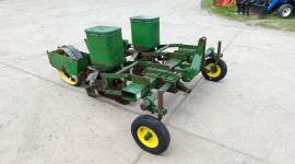 John Deere 80