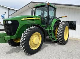 John Deere 7920