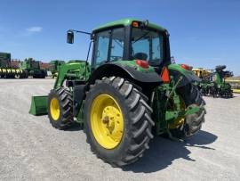 2017 John Deere 6120M