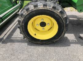 2011 John Deere 2520