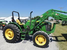 2015 John Deere 5085E