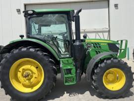 2017 John Deere 6130R