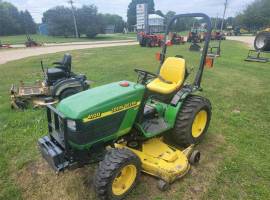 2000 John Deere 4100