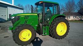 2015 John Deere 6115M