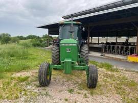 John Deere 4050