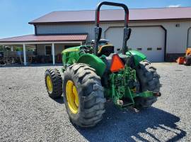 2015 John Deere 5075E