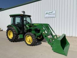 2022 John Deere 5075E