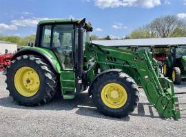 2015 John Deere 6105M