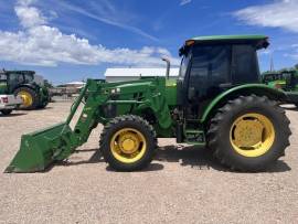 2014 John Deere 5085E