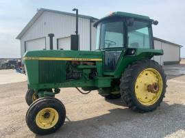 1974 John Deere 4230