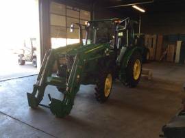 2019 John Deere 5075E