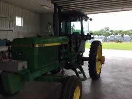 1991 John Deere 4555