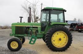 1975 John Deere 4230